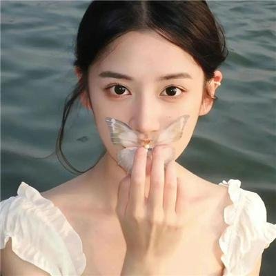 误入女频，我一剑镇宗门